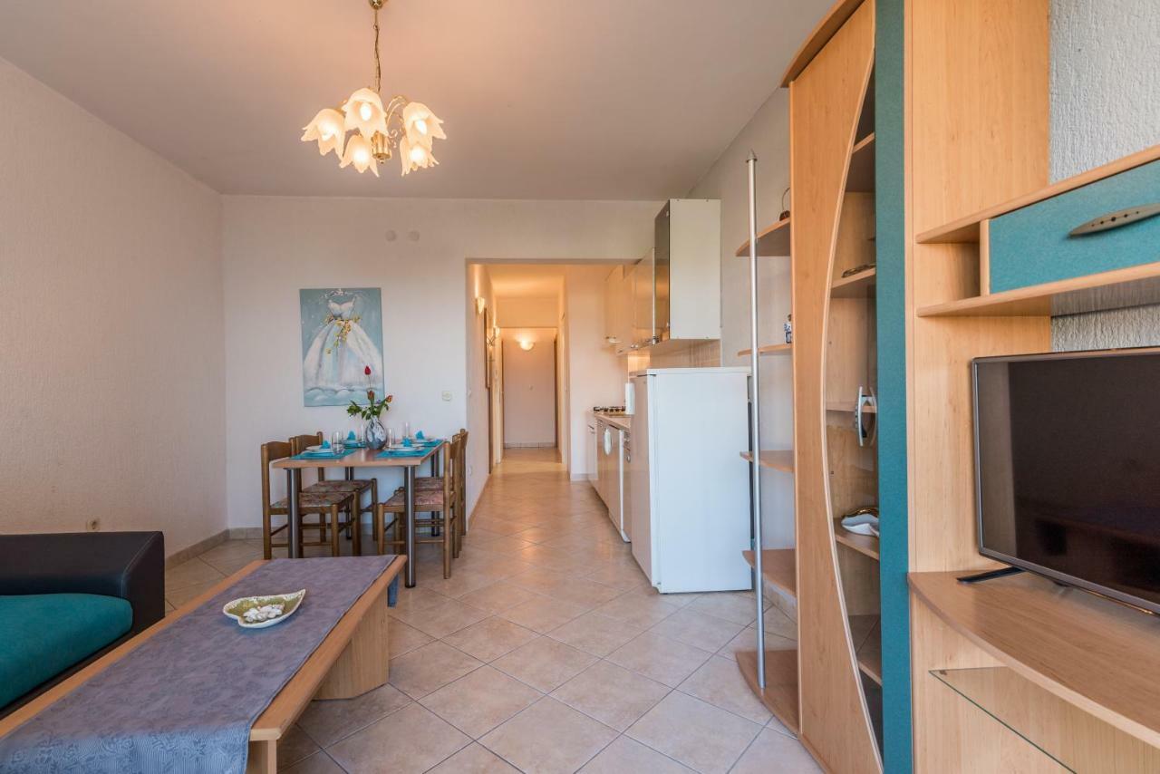 Apartament Pansion Dujmović 1 Malinska Zewnętrze zdjęcie
